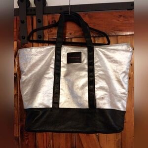 Victoria Secret beach/overnight bag